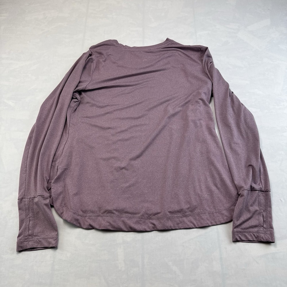 Leg3nd Women's XL Purple Athletic Thumb Hole Long Sleeve Workout Top